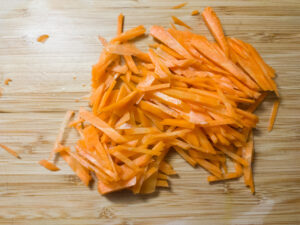 Matchsticks carrots on a cutting board